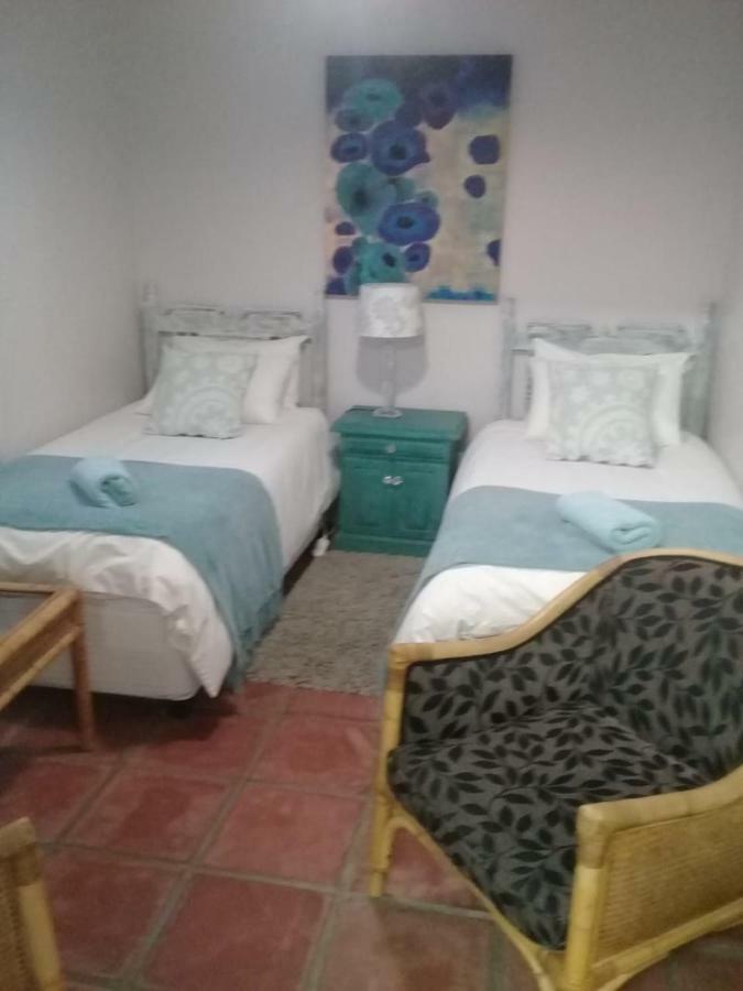 Carmel Villa B&B Or Self-Catering Calvinia Exteriér fotografie