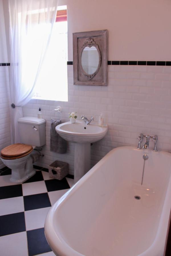 Carmel Villa B&B Or Self-Catering Calvinia Exteriér fotografie